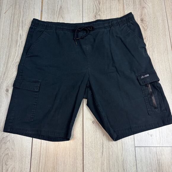 Marc Ecko Cut & Sew Pull On Cargo Shorts Drawstring Black Casual Streetwear  XL - Picture 1 of 8